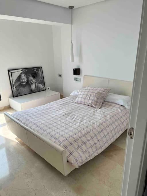 ベニドルムPiso 21 Unico A Pie De Playa En Esquinaアパートメント エクステリア 写真