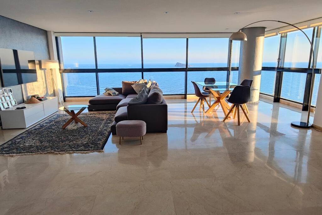 ベニドルムPiso 21 Unico A Pie De Playa En Esquinaアパートメント エクステリア 写真